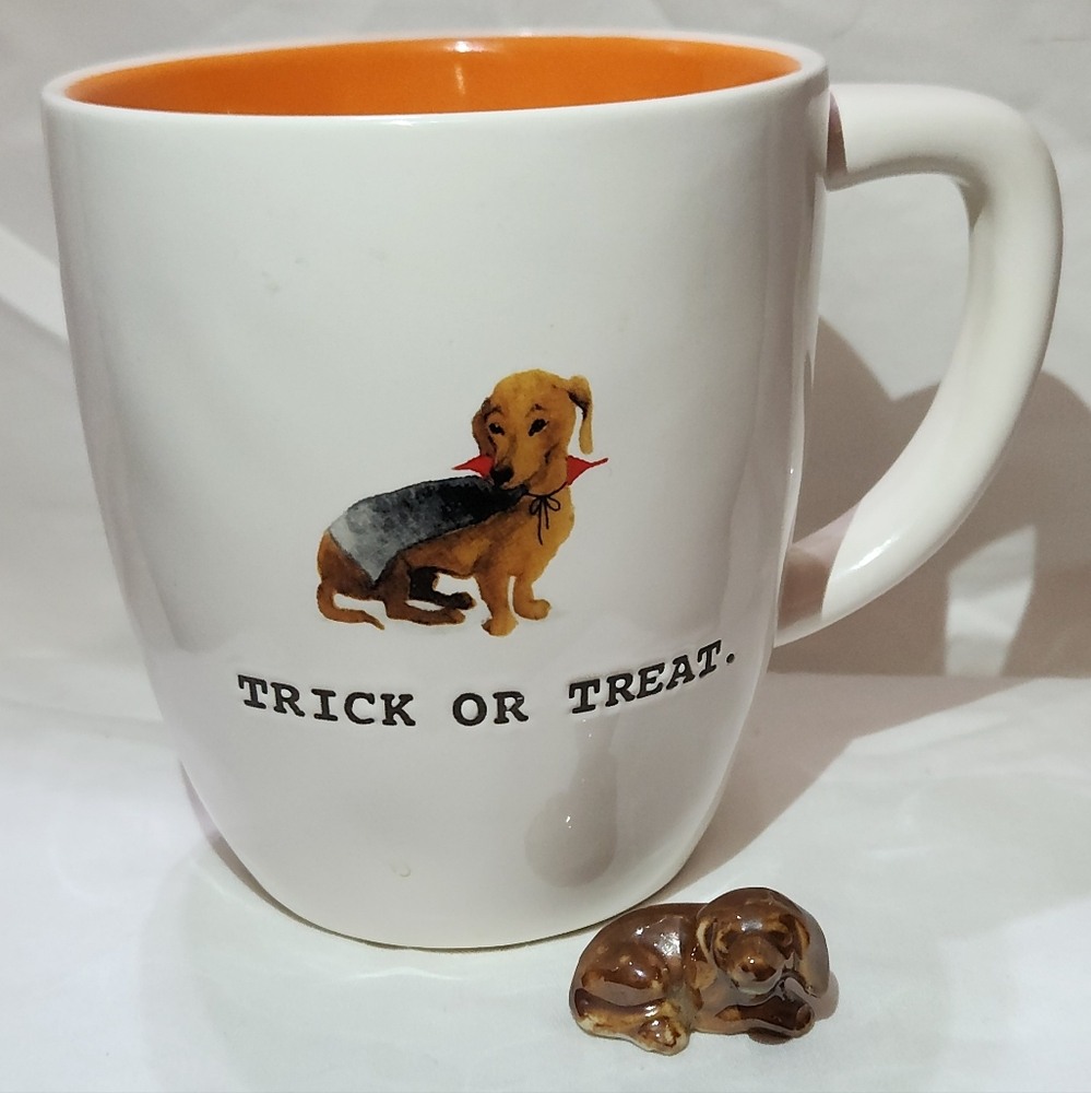 Halloween Rae Dunn Trick or Treat Dachshund Wearing Cape Oversized Coffee Mug